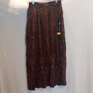 Sag Harbor Burgundy and Brown Maxi Skirt, Elastic Band, Nwt Size Small